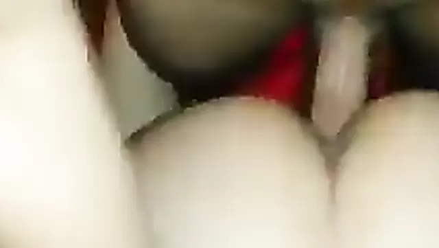 بنت أوزبكية بتحب تتناك من ورا بوضعية الدوجي